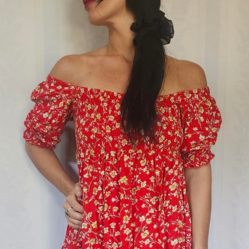 Chic Red Floral Off-Shoulder Dress
